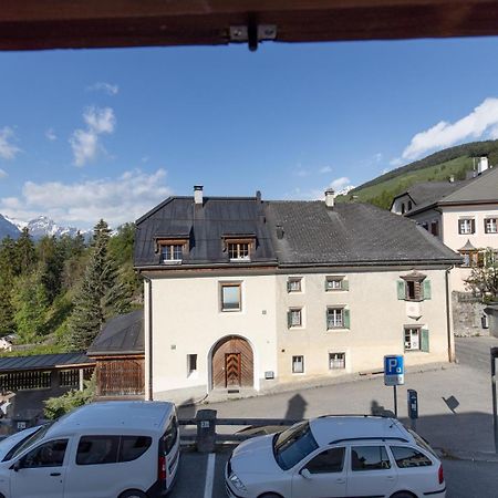 Chasa Tredeschin Apartment Scuol Exterior photo