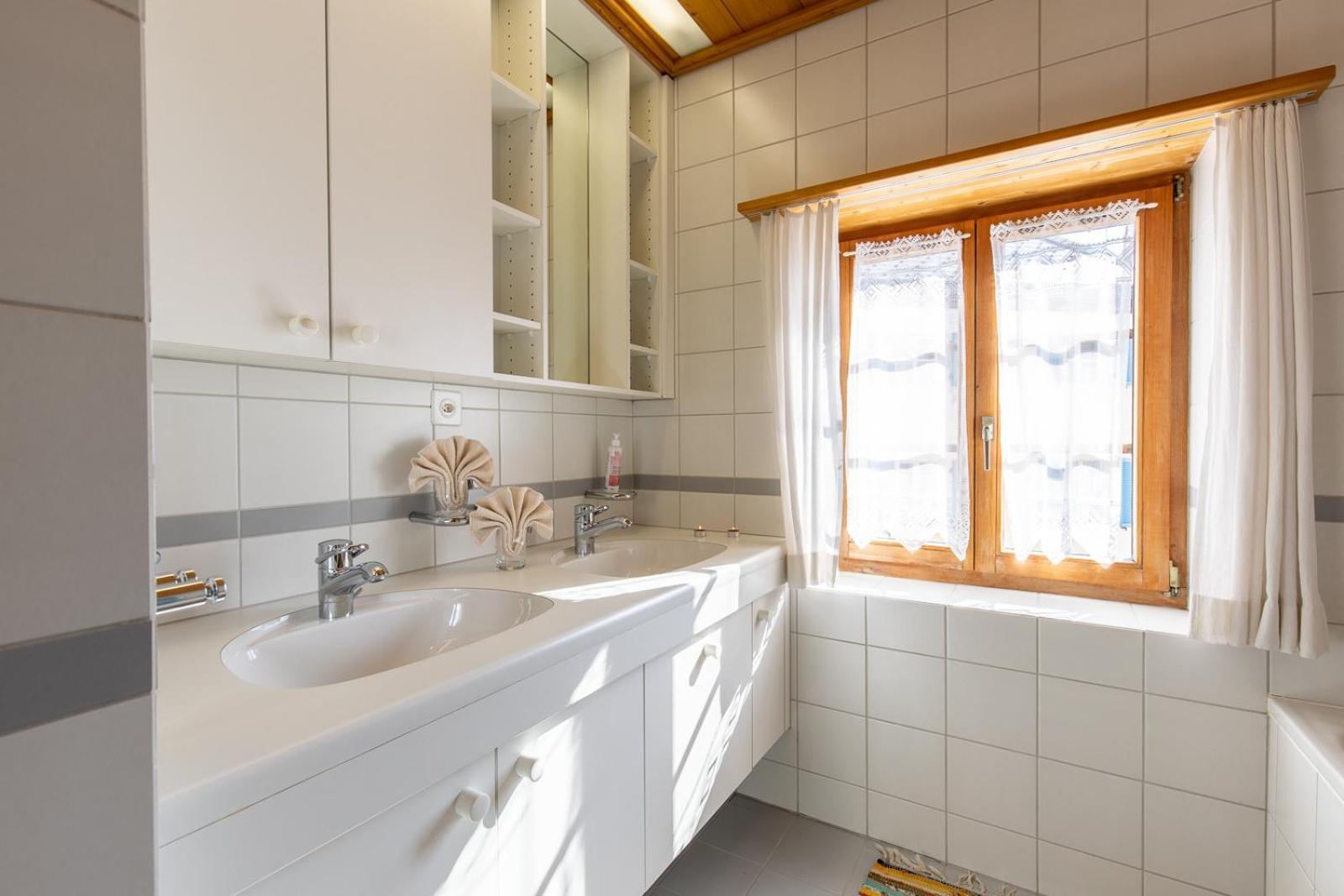 Chasa Tredeschin Apartment Scuol Exterior photo