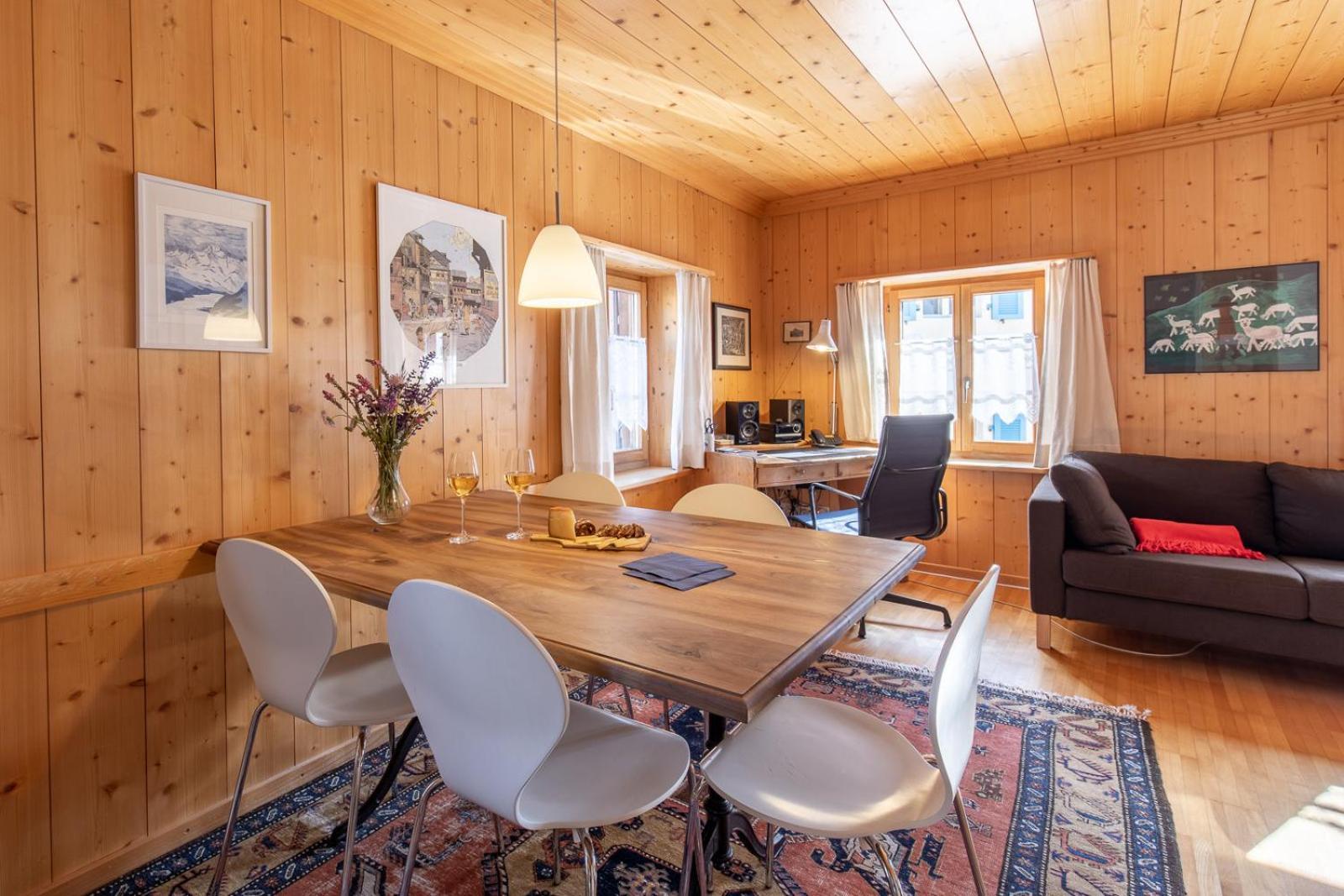Chasa Tredeschin Apartment Scuol Exterior photo